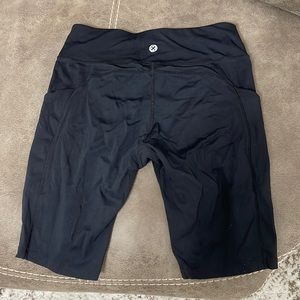Biker shorts, black size large